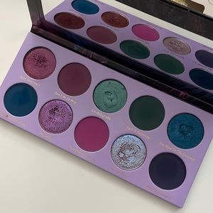 Klarity Kosmetics Bloom Pressed Pigment Palette